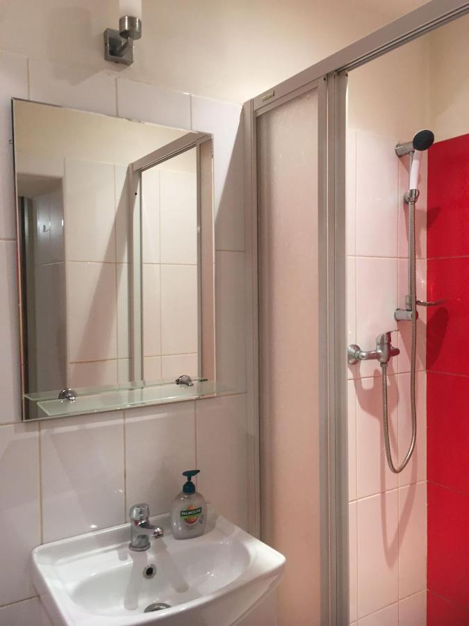 Basement In The City Center!! Apartmán Praha